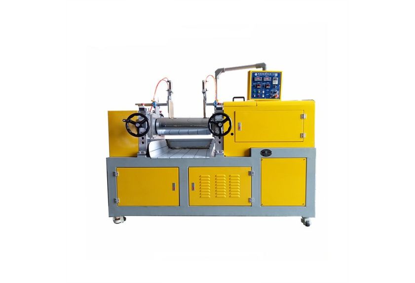 探索廣東利拿實業的塑煉機、實驗型開煉機與壓片開煉機-2